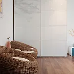 Апартаменти Euphoria Urban Nest Бухарест