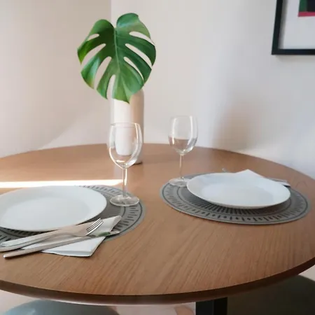 Euphoria Urban Nest * ブカレスト